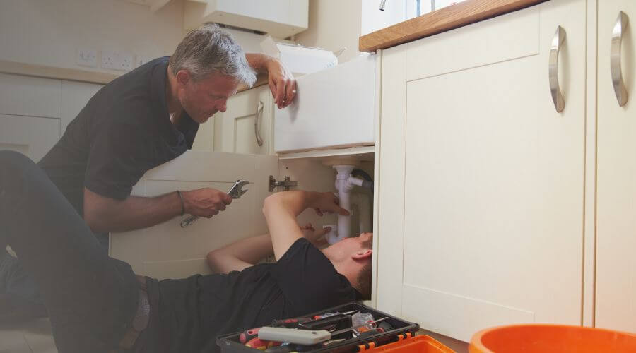 Professional burst pipe repair services in Idalou, TX